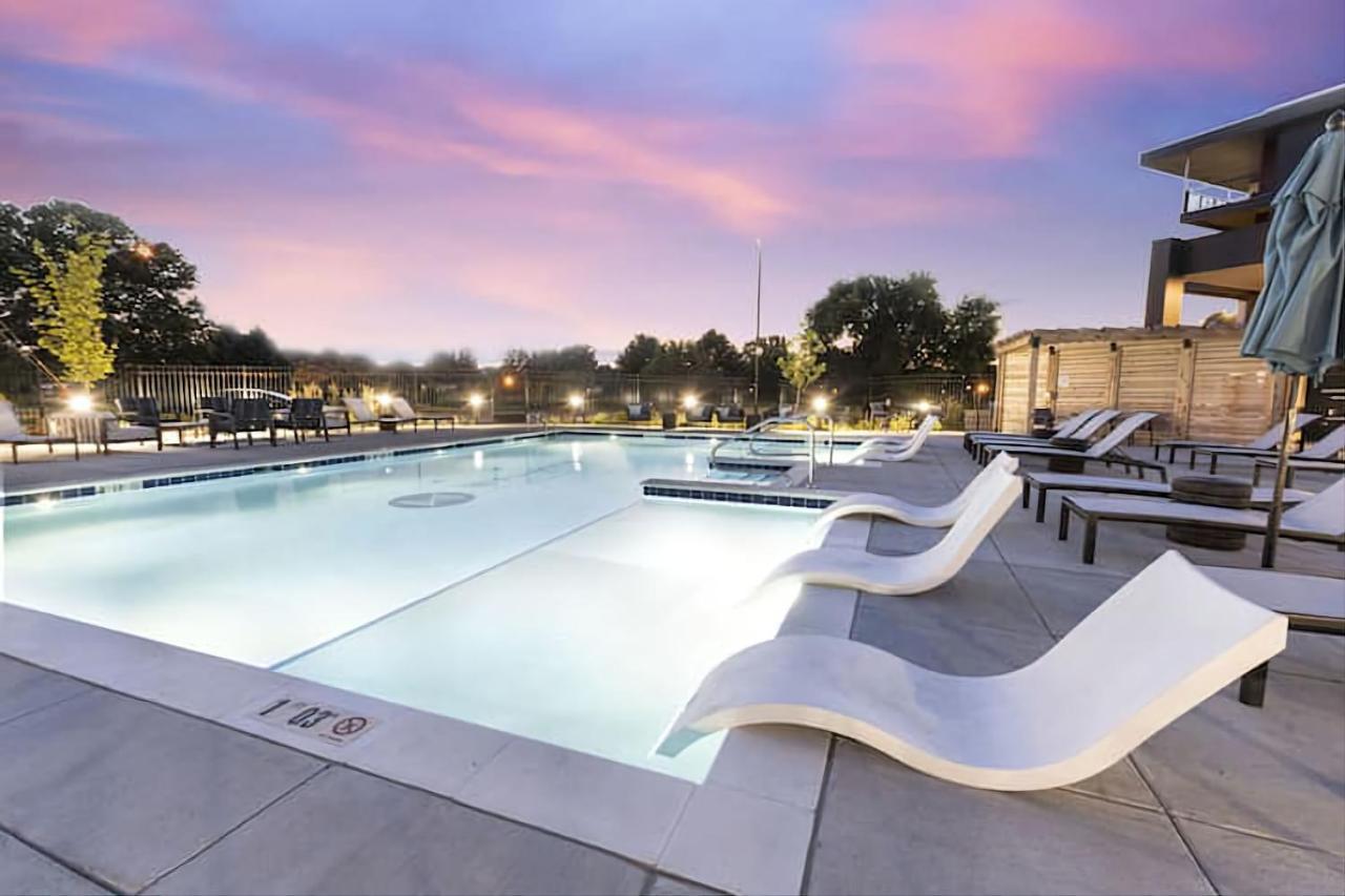 Modern Dwntwn 1 Bdrm Apt Pool Gym Free Parking Ινδιανάπολη Εξωτερικό φωτογραφία
