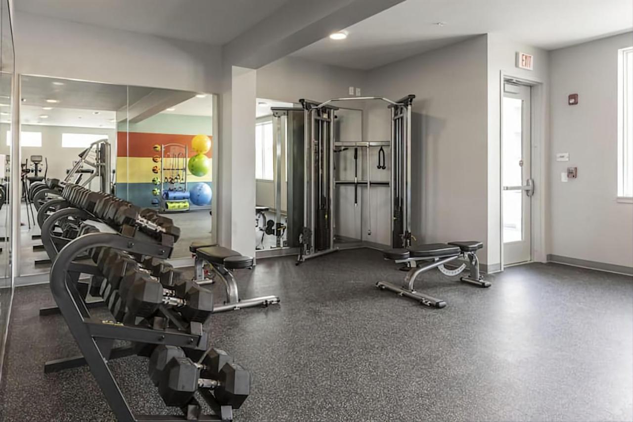 Modern Dwntwn 1 Bdrm Apt Pool Gym Free Parking Ινδιανάπολη Εξωτερικό φωτογραφία